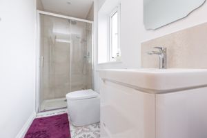 Photo 25- click for photo gallery